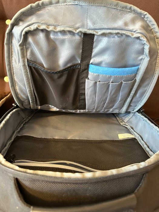 Ghiozdan/Rucsac negru laptop Dell pe1520ps ca nou