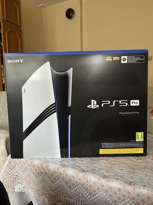 Playstation 5 Pro (disc version)