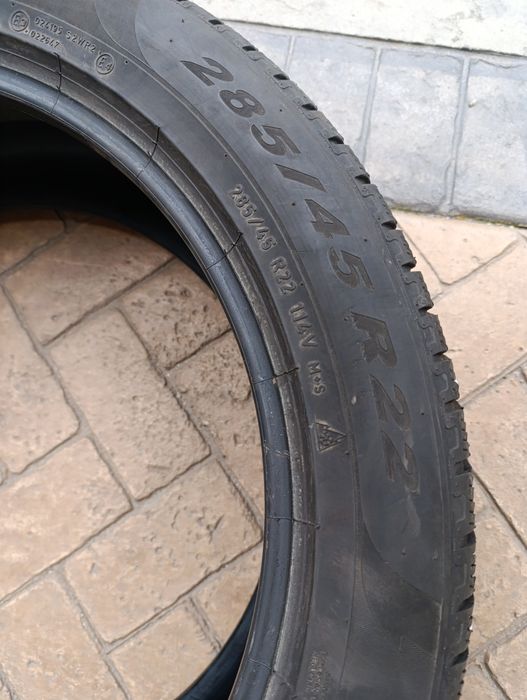 Зимни гуми Pirelli 285/45/22  Scorpion