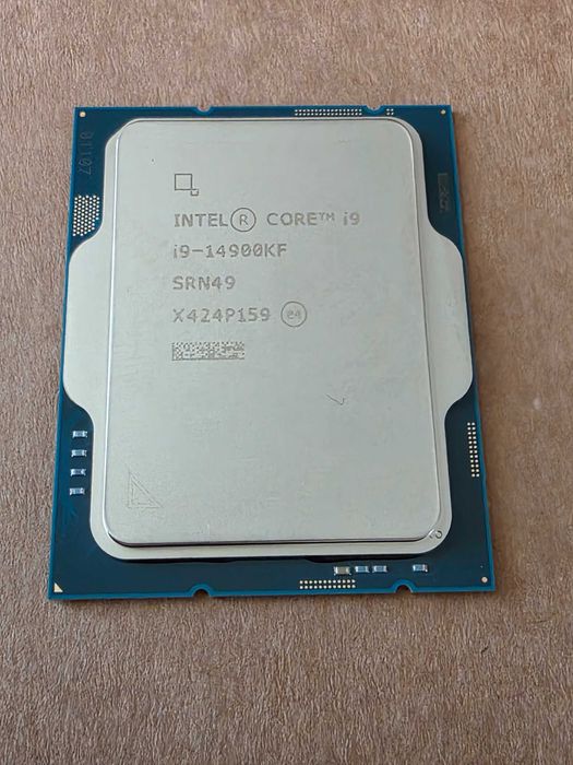 Intel Core i9-14900KF + ASUS TUF Z790 Gaming PLUS D4