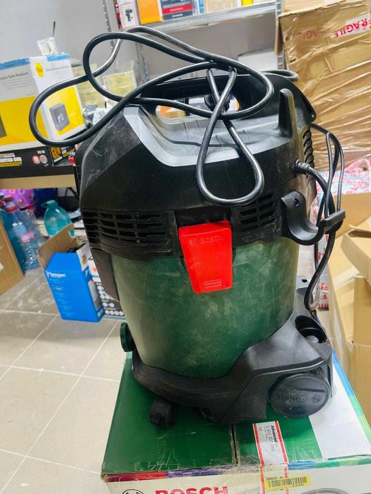 Aspirator pentru apă și praf Bosch AdvancedVac 20