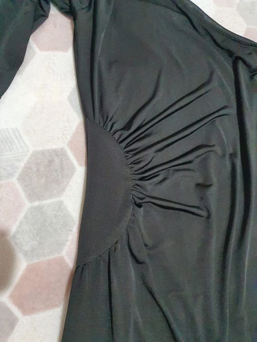 2 rochii ocazie la 32 lei