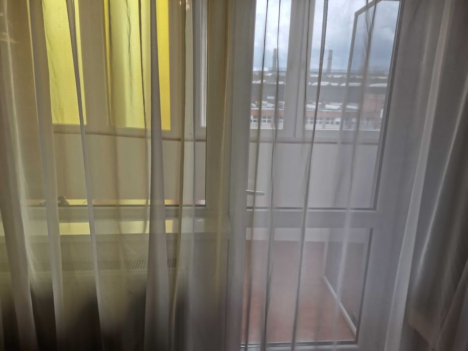 Închiriez apartament cu două camere