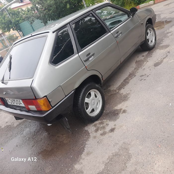 Vaz 2109 soriladi