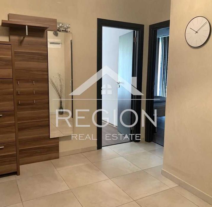 Дава се под наем Тристаен апартамент в Варна, Бриз - 128 кв.м за 700 € - Снимка #6