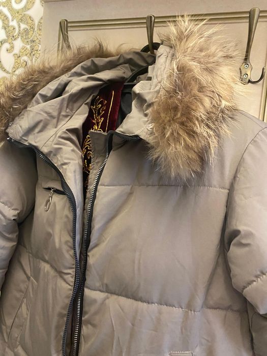 Продам пуховик куртка