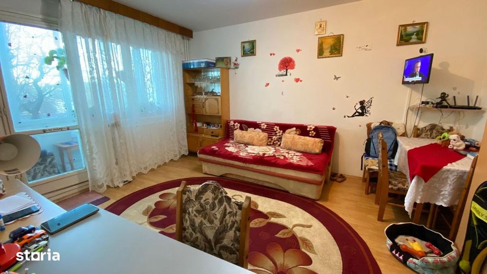 Garsoniera Decomandata Astra-Uranus