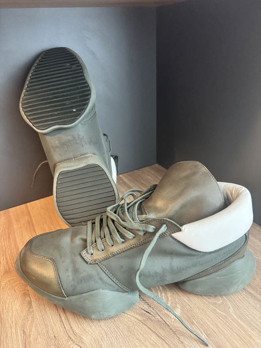Adidas marimea 46