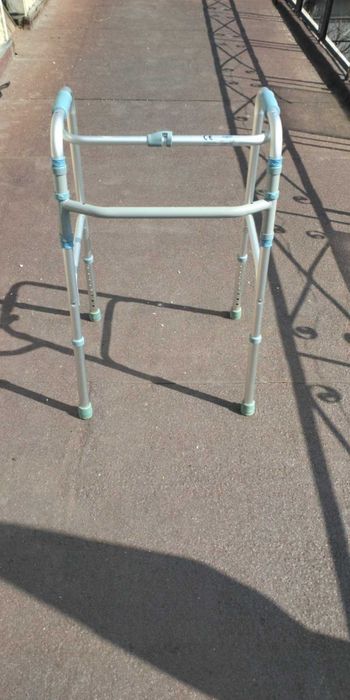 Чупеща се проходилка