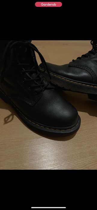 Утепленные ботинки Dr.Martens