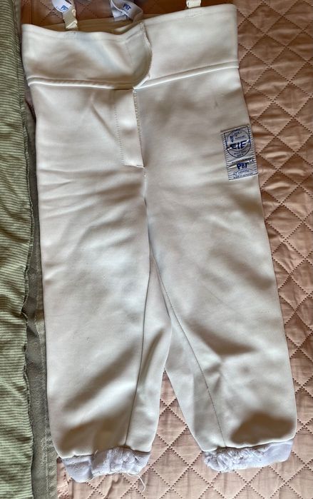 Pantaloni scrima 800N