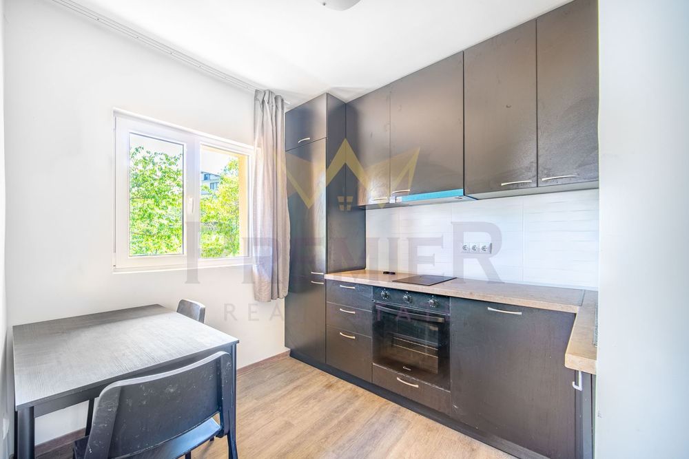 Къща в гр. Варна, кв. Виница, ул. Кастрица