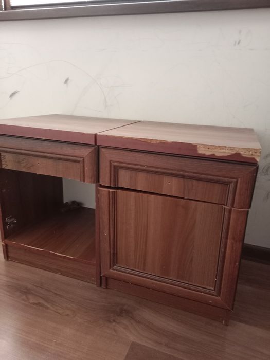 Мебел: трюмо, тумба