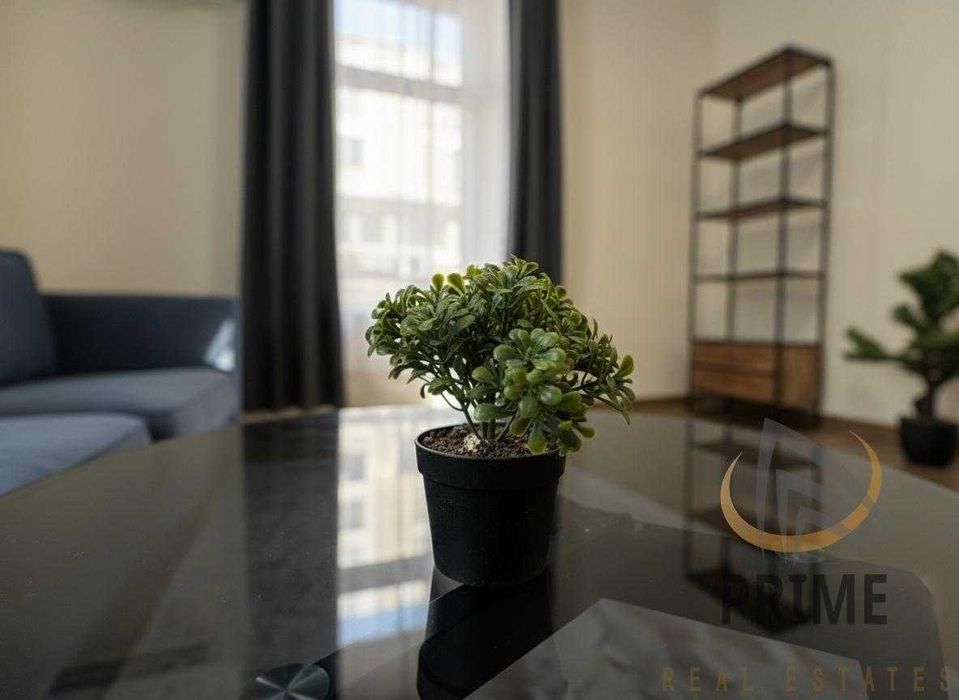 Продава се Двустаен апартамент в Бургас, Център - 66 кв.м за 1700 €/кв.м - Снимка #4