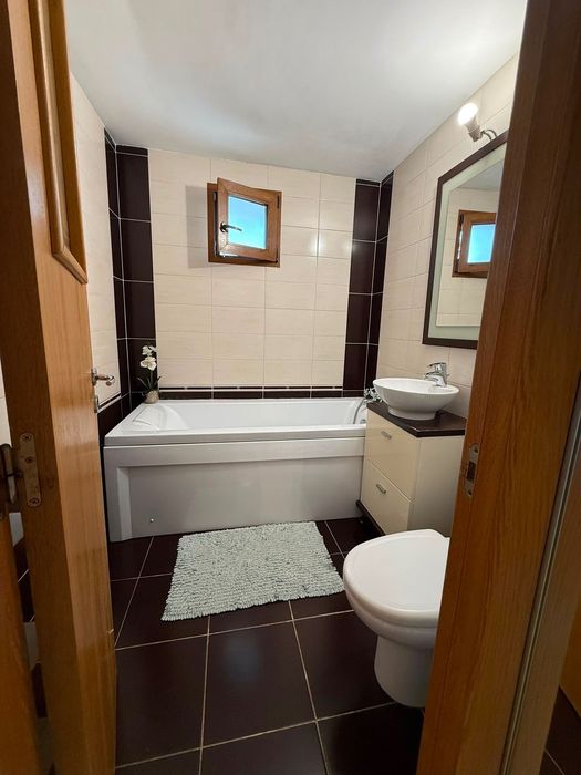 Apartament 3 camere decomandat, 72 mp, mobilat și utilat complet, vedere spre case, Crângași – Vintilă Mihăilescu