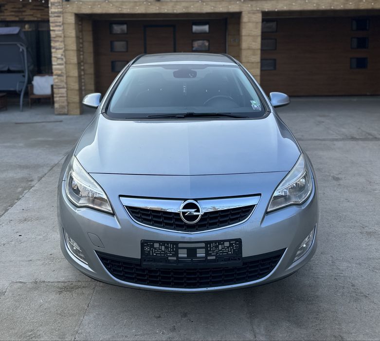 OPEL Astra 2011 — imagine 3