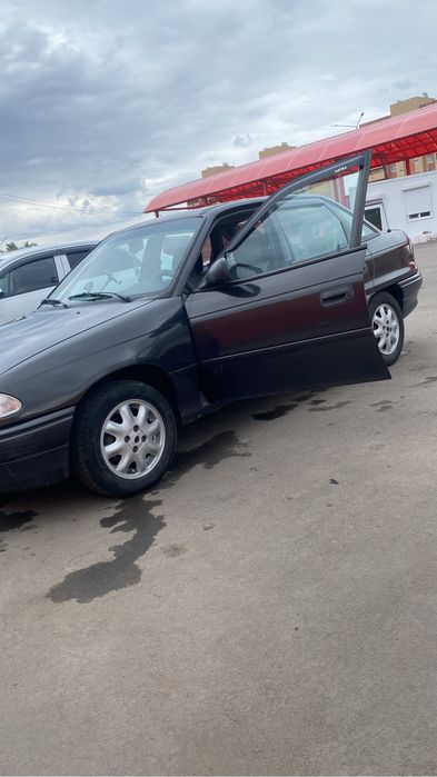 Продаю opel astra F