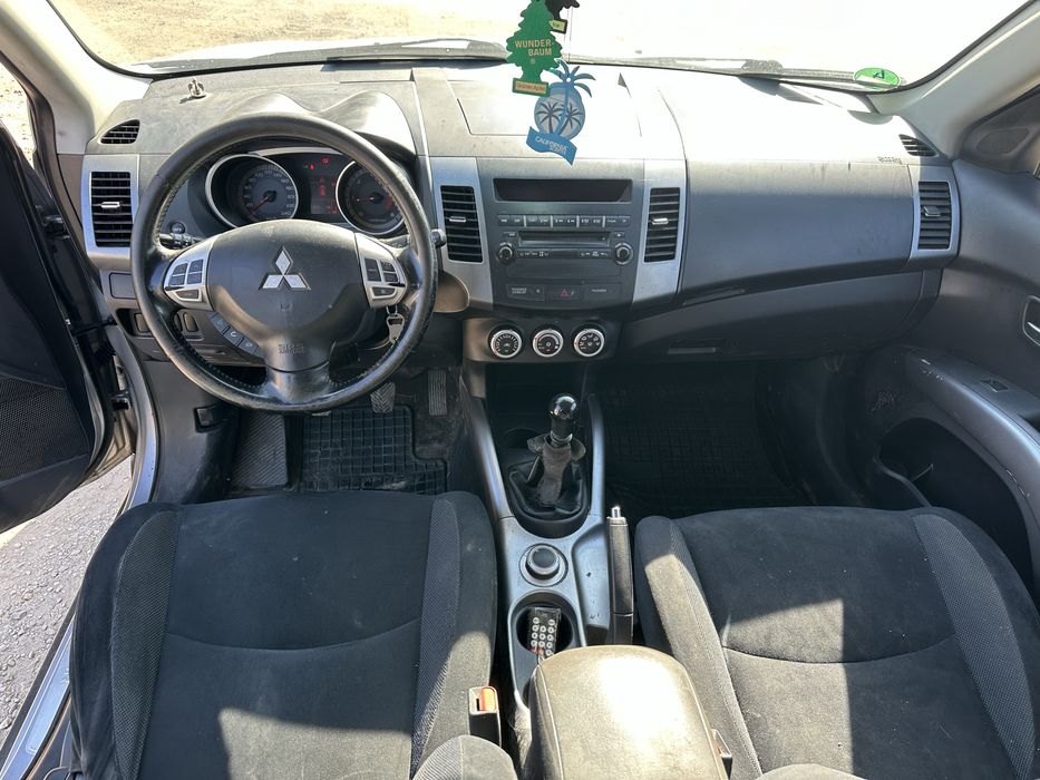 Митсубиши Аутлендър 2.0did  4x4awd- НА ЧАСТИ!!!