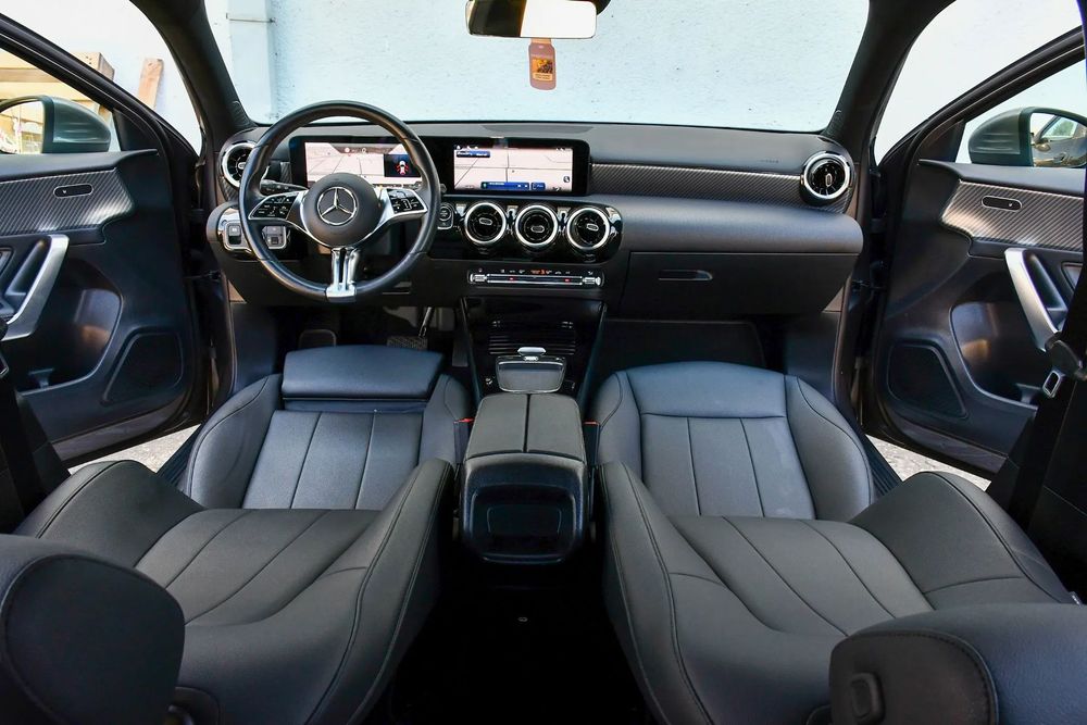 Mercedes-Benz A 180 A180 D Busines DCT I 2024 I REVIZIE I RAR I Garantie I Rate I Leasing