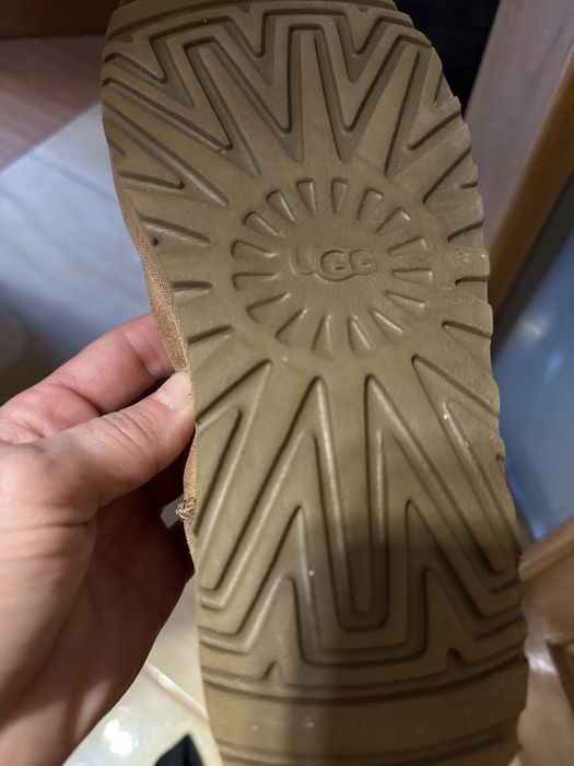 Vand ghete UGG originale