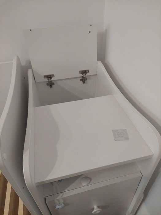 Трансформиращо се детско легло-люлка