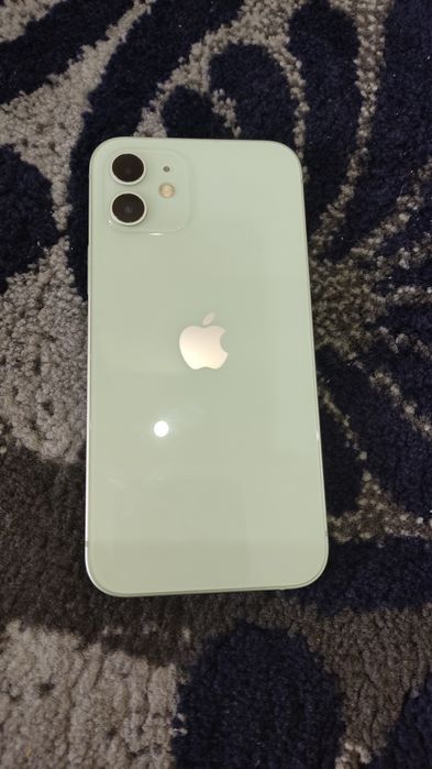 Айфон 12    64gb