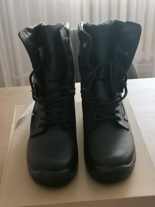 Черни зимни кубинки