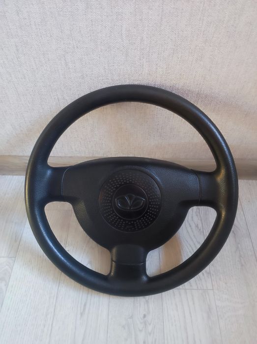 Оригинальный руль от Chevrolet Gentra