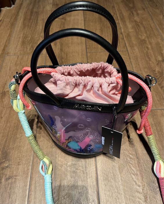 Уникална чанта на Marc Cain