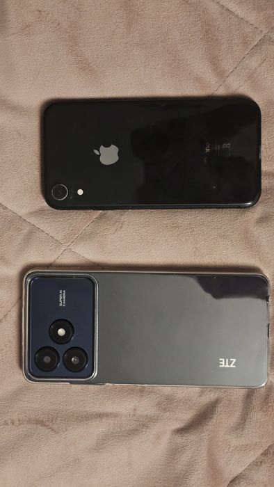 iPhone Xr & Zte Blade A36