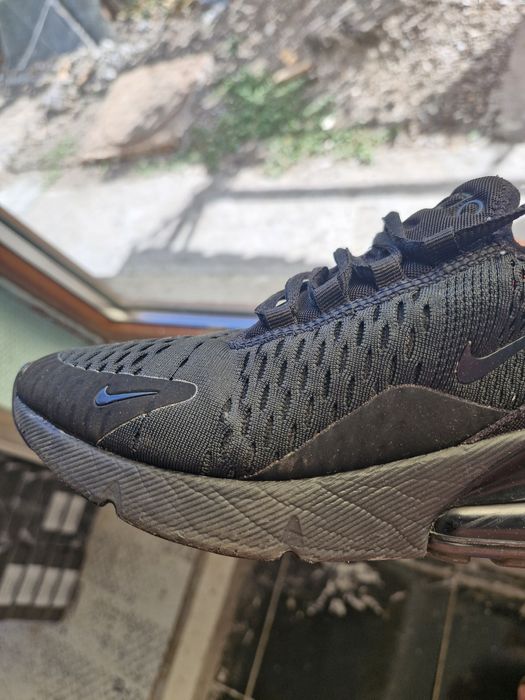 Nike Air Max 270