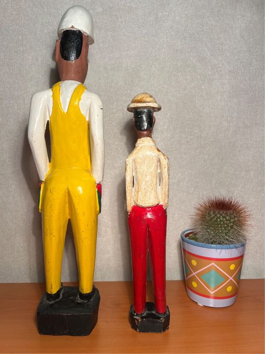 Африкански дървени статуи – ръчна изработка