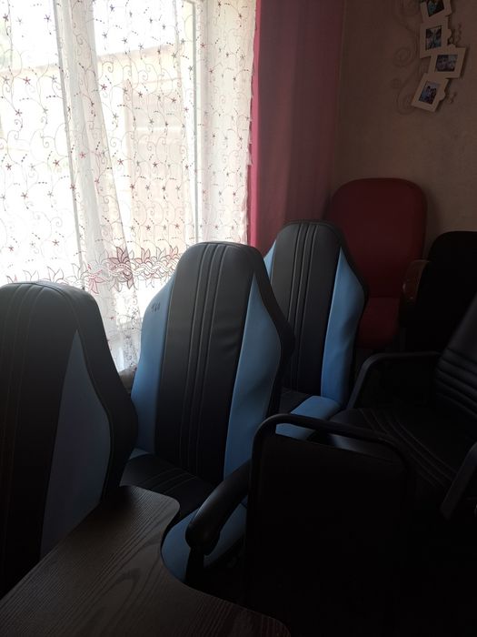 Игравой кресло сотилади