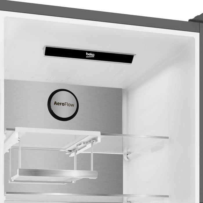 Нов инверторен хладилник с фризер BEKO bPro500 B5RCNA406HXB3 с функция No Frost и HarvestFresh AeroFlow, 203.5 см,