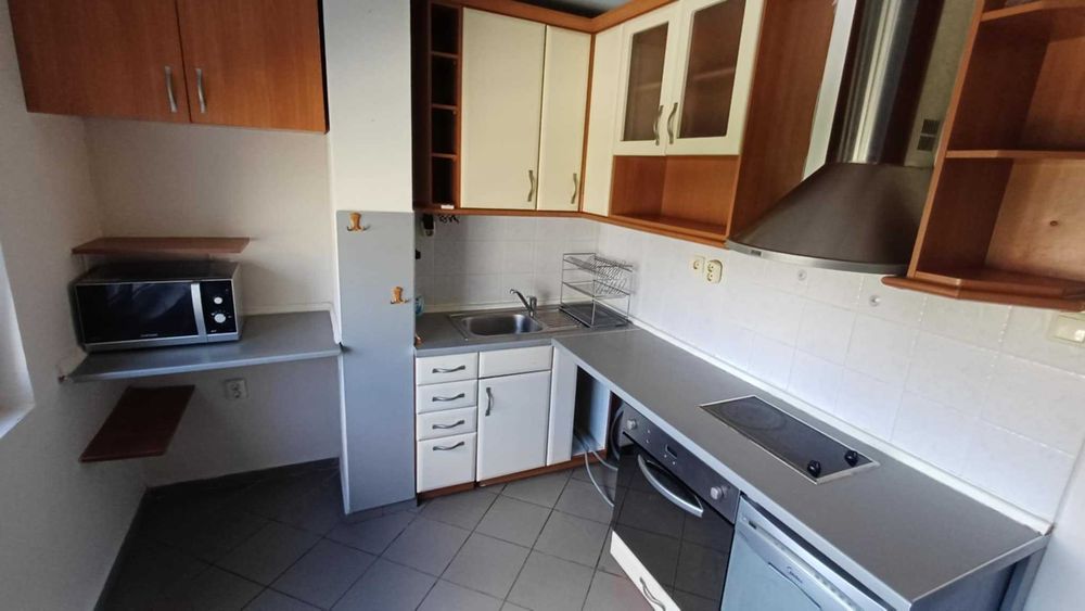 Дава се под наем Тристаен апартамент в Казанлък - 85 кв.м за 255 € - Снимка #4