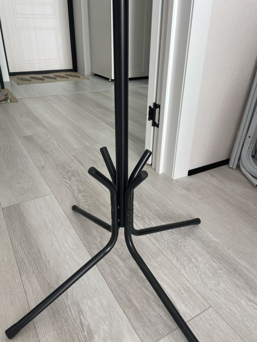 Вешалка кактус аочти новая