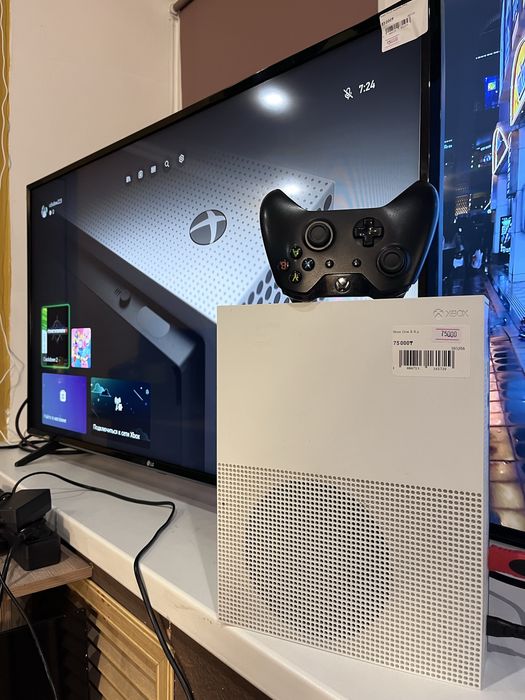 Xbox one s 500gb 1 геймпад