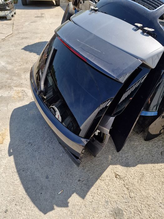 Haion capota portbagaj usa bmw f11 seria 5 2016