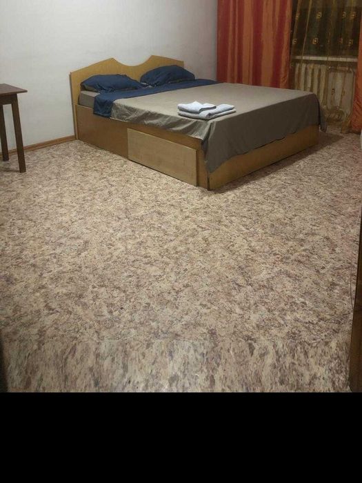 Сдам 1 ком квартиру постучно