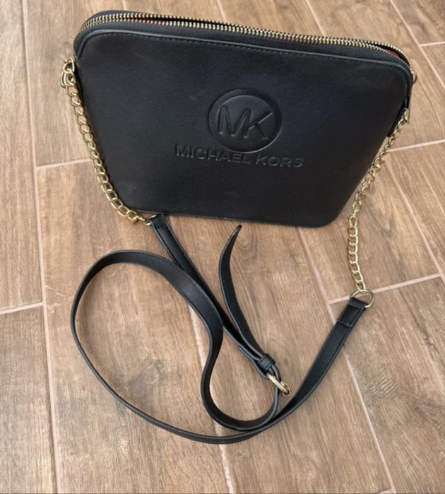 Geantă Neagră Crossbody - Model Jet Set