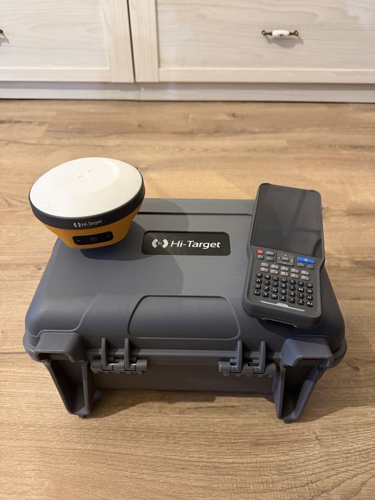 GPS Hi-Target V200