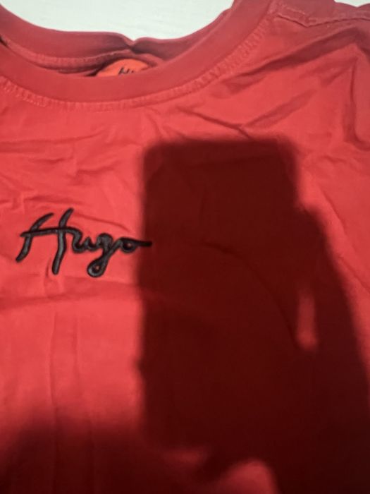 Hugo tricou rosu