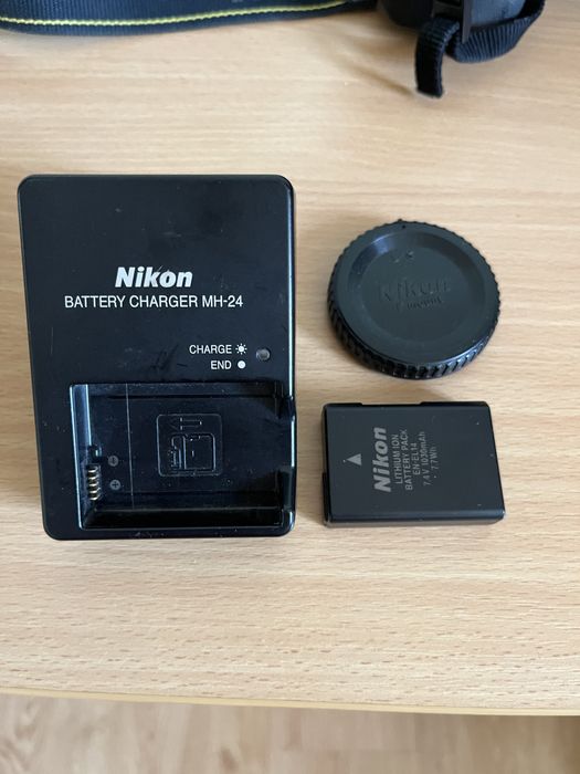 Продавам тяло фотоапарат Никон Nikon D3100