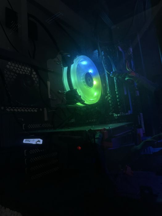 Vand pc calculator de gaming