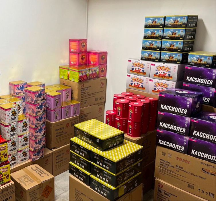 Новогодний Салют Фейерверк