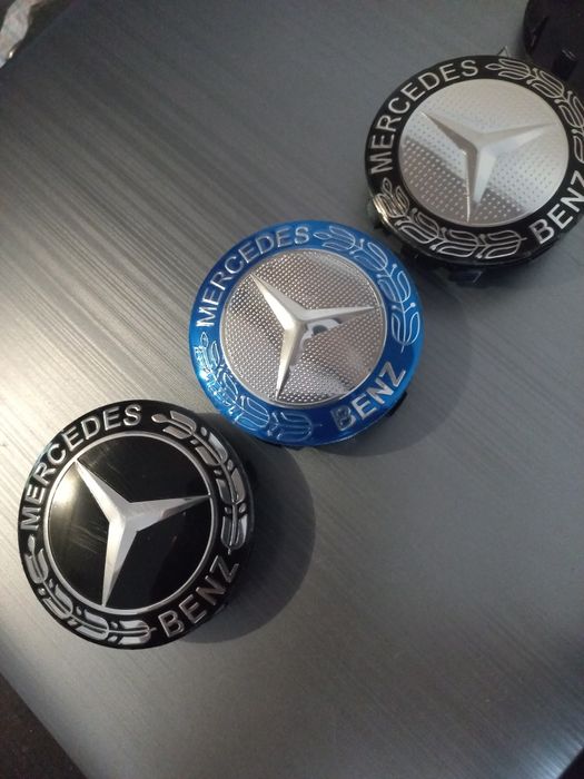 Mercedes- set 4 capace pentru jante aliaj