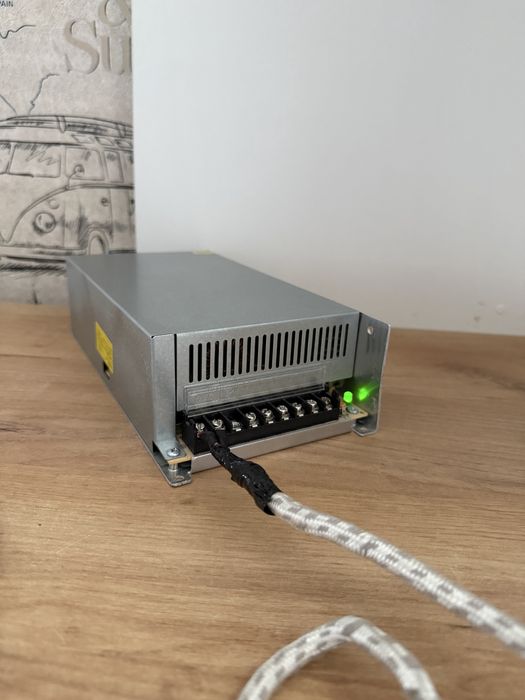 Продам блок питания 60а