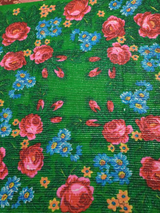 Платок ,новая, шерстяний..Рўмол ,ЯНГИ ,шерсть.1,10* 1,10 размер.