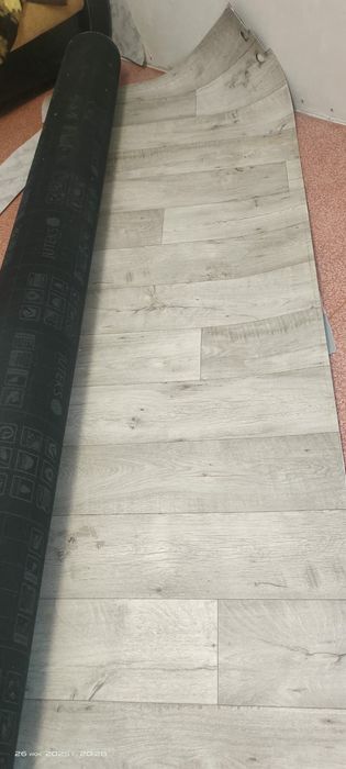Продам линолеум 3х5