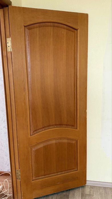 Продам двери межкомнатные